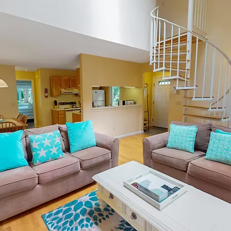 Ocean Edge Retreat Apartment